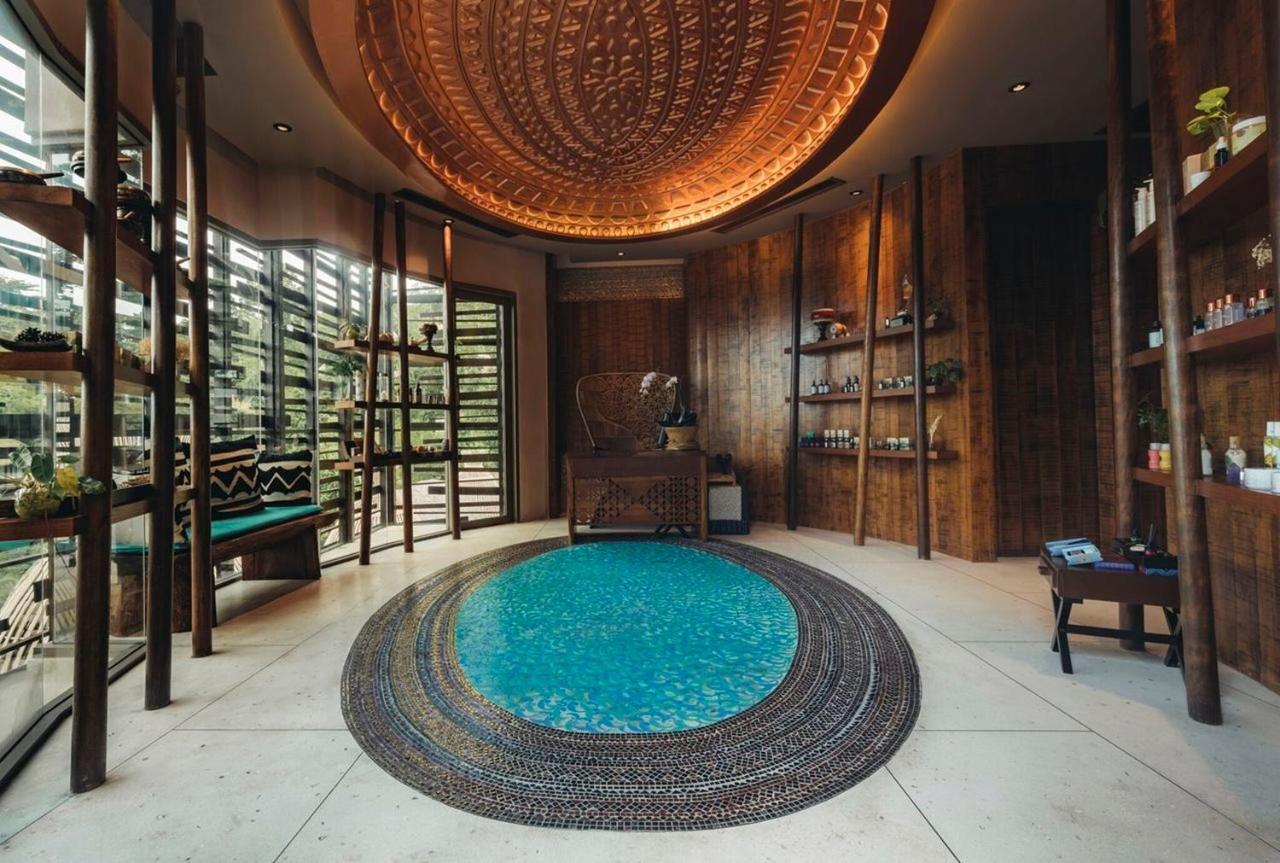 Hotel Keemala Kamala Beach Esterno foto The spa at The Standard, East Village